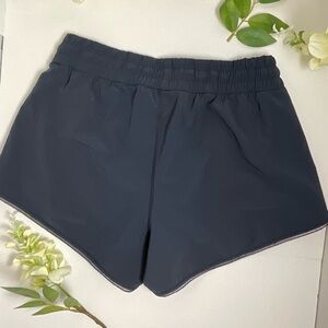 90 Degrees Women’s Navy Athletic Shorts Sz S Relaxed, Lightweight Gently Used